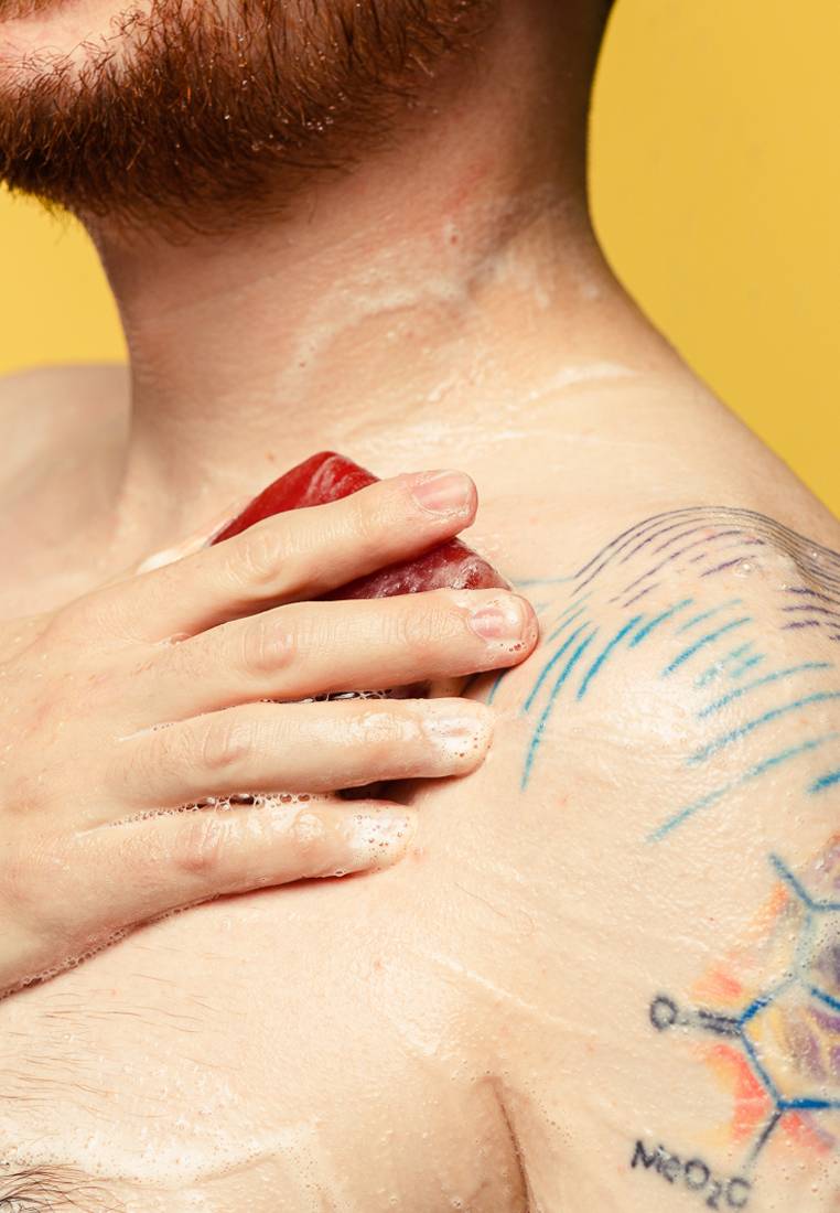 60D6A385-6306-598B-3218-9AC2E9D280E9