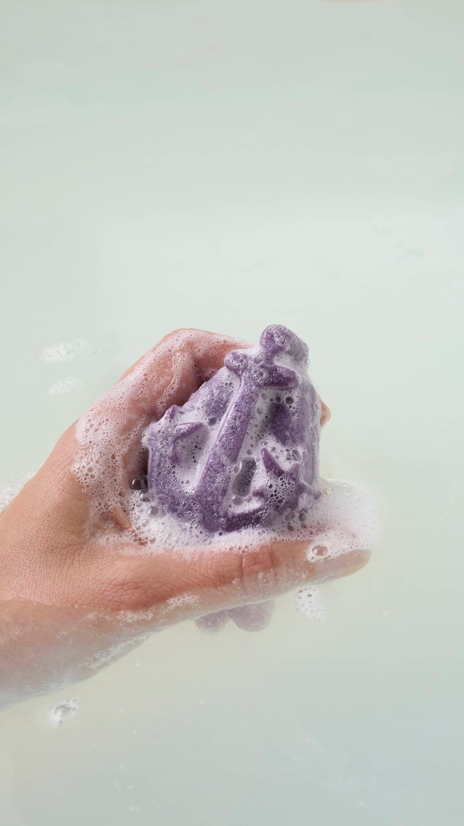 C649AF89-0CDA-4520-776B-363A7495A3FA